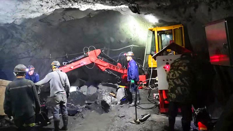 成都小型塔吊租赁公司
